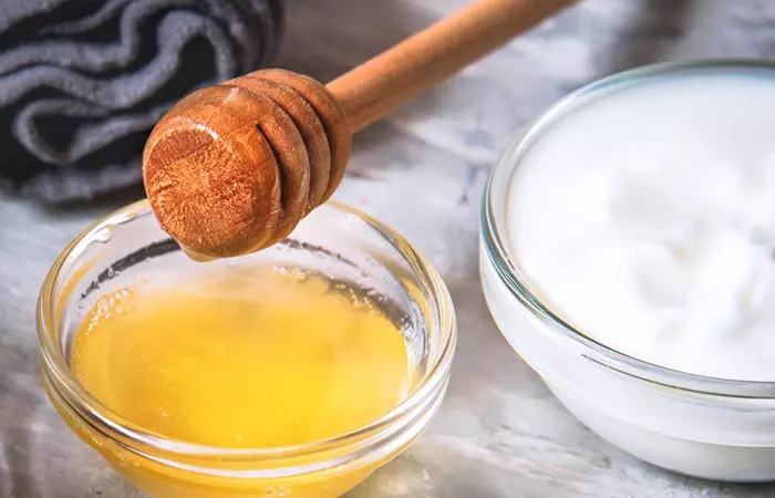 Homemade Face Packs.Homemade face packs with natural ingredients for glowing skin.Easy homemade face packs made with honey, yogurt, and aloe vera.
