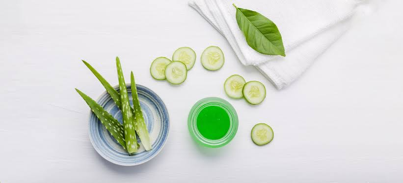 Homemade Face Packs Natural homemade face packs for healthy-looking and glowing skin. Homemade face packs featuring aloe vera, honey, oats, and yogurt.
