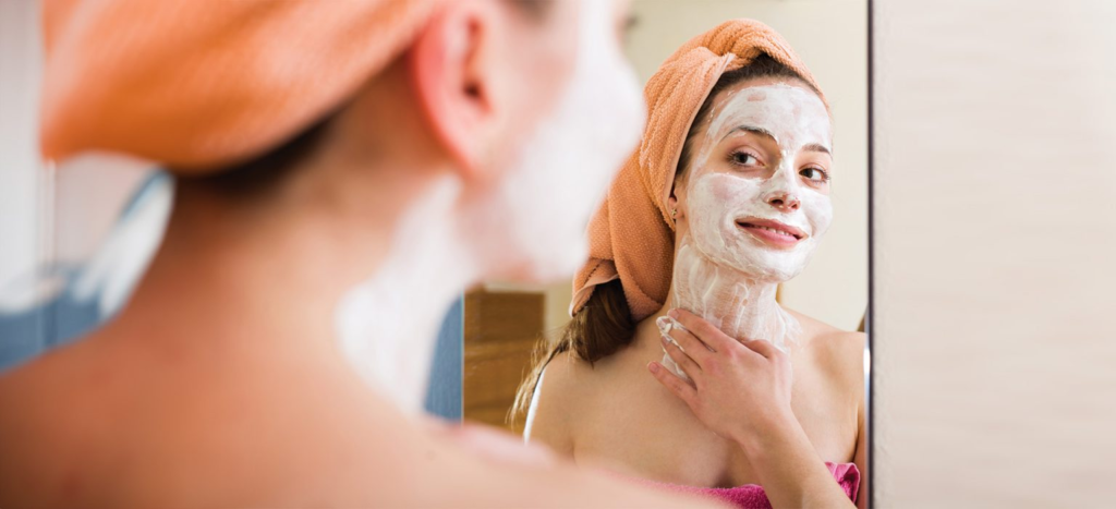 Homemade Face Packs.Homemade face packs for dry, oily, and combination skin.
