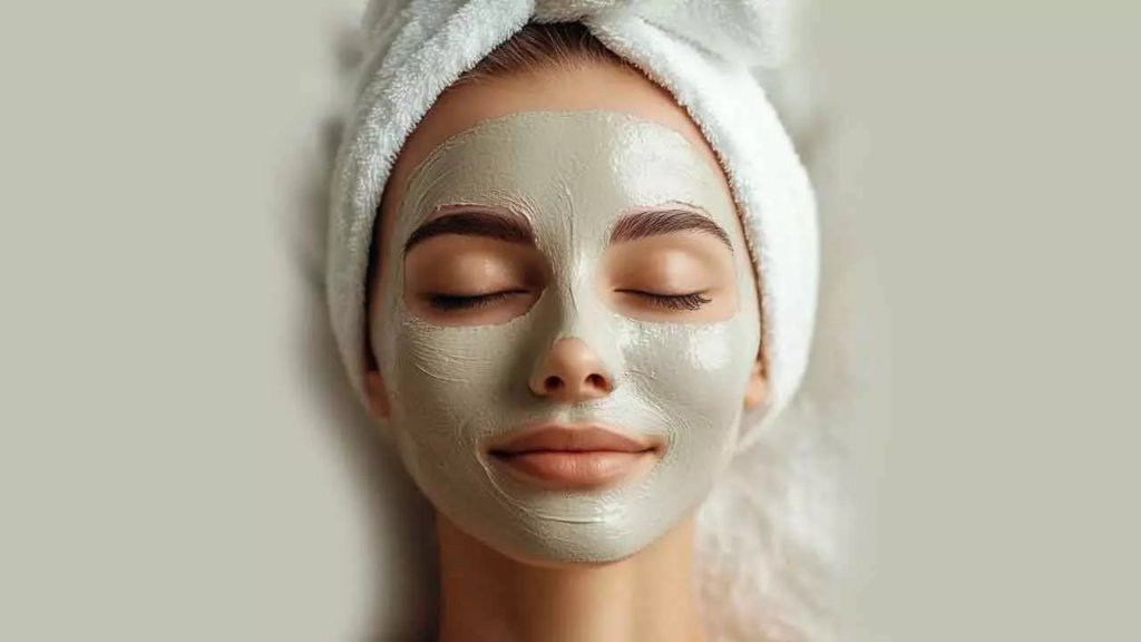 Natural homemade face packs for healthy-looking and glowing skin